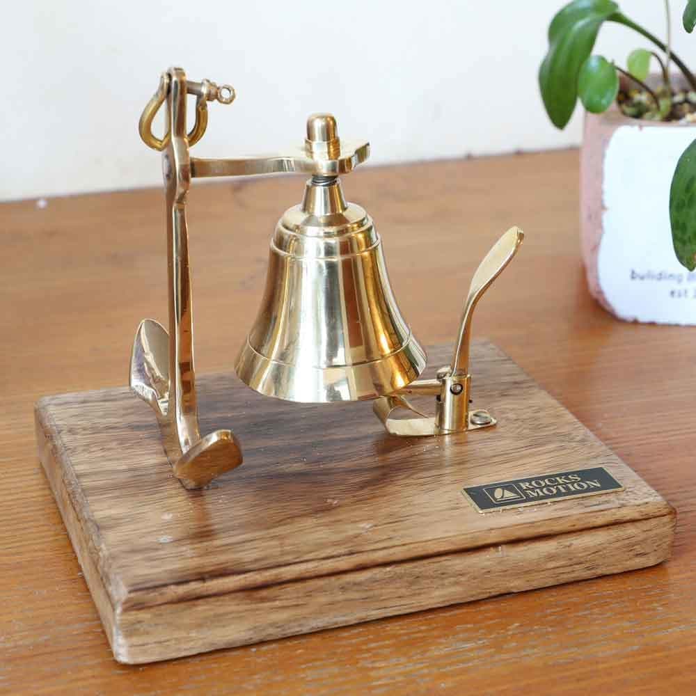 小さな音で静かに響く　お洒落な机上品　キャプテンテーブルベル　ロックスモーション
